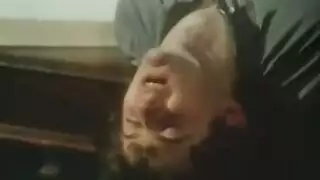 أنبوب بث مجاني مليء بمقاطع جنس صريحة