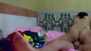 بدون مقابل، كلها شهوة: قناة إباحية هاوية في الفندق