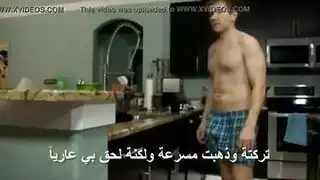 فتحة شرج زوجة الأب تُدمر في مشهد جنس عنيف