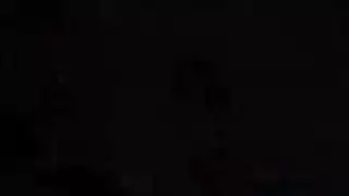 الام تقدم الاخت لاخيها ينيكها كي تساعده ولمقابل المال