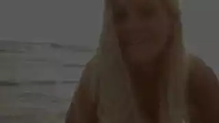 أخذت كرهينة وتمت ممارسة الجنس المزدوج معها