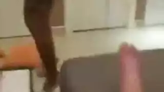 مهرج سيدة مثليه الجنس عرقي