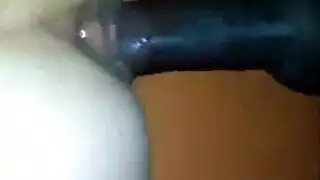 فتاة الحي تحصل على نيك في الوجه وقذف داخل مهبلها بشقتها