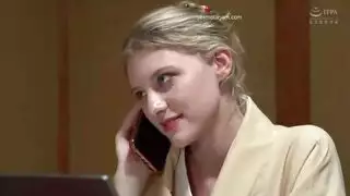 جميلات آسيويات يمارسن الجنس مع زبائن الفندق في كل غرفة