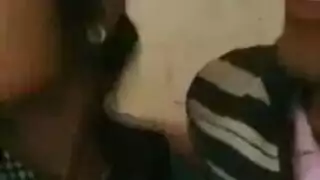 الاستحمام ناضجة المعلم فندق صغير