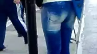 مهبلها الزلق يتوق لجلسة إباحية عنيفة