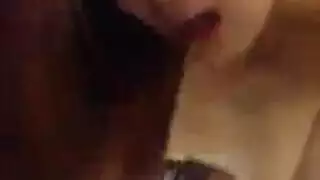 حفلة جنس غير متوقفة: زوجان يصوران أشرطتهما الجنسية الأكثر إثارة في البيت