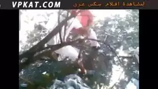 جنس شرجي جامح في الغابة: شاب مغربي يضرب صديقته بقوة