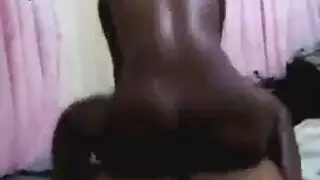 يغيظ تدليك الآسيوية