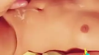 عاهرة المكتب تخلع فستانها الوردي لعنف جنسي قاسي
