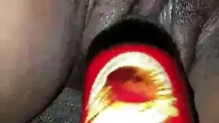 كريستيا مونوز تحصل على ثقوبها مدمرة من رجل محظوظ