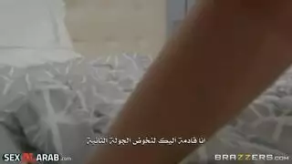 أحتاج مساعدتك – جمال ناضج يُملأ كدفعة