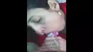 سكس أخت واسقة أن أخيها سيفتخ كسها