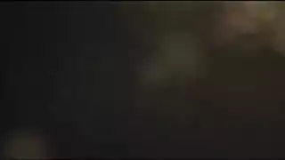 الأخت الناضجة تسمح لزوج أختها بأن يمارس الجنس معها بقوة