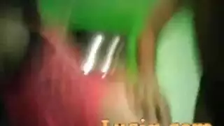 ضمها وا ميكا بي جد بيضاء جميلا شقراء كس زهري