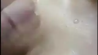 إباحية مجانية: أجساد عارية وجنس صريح على رمال رومانيا