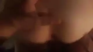 إباحية عربية مجانية: الراقصة تأخذ السائل المنوي على وجهها وصدرها