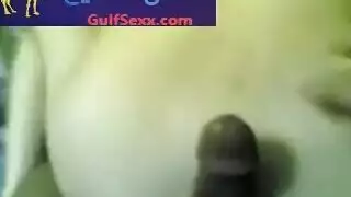 لامع بديع تقبيل