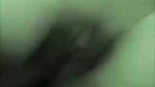اماراتي في سياره