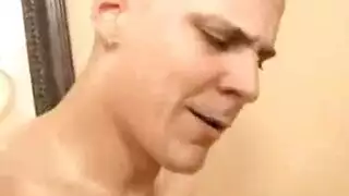 عيله تنيك وحده