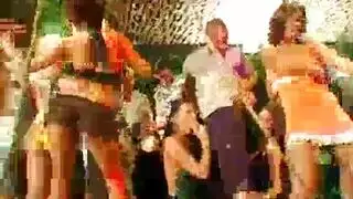 مص زب جماعي لأسود