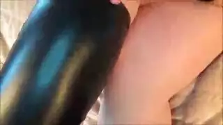 ولد كورين ياخذون حلوك