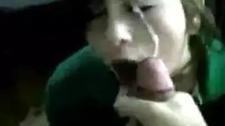 نيك الوجه من منظور الشخص الأول: شاهدها تختنق على قضيبي