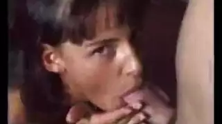 أورجي بوكاكي على الوجه شباب كثر ينزلون سائلهم المنوي على وجوه جميلة