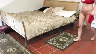 اخت عالقة كترجم