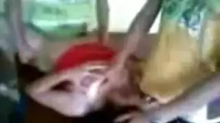 نيك طالبة جامعية في السيارة