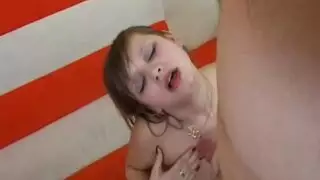فتح فتاة الأول مار