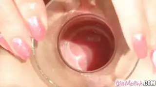 مكالمة استمناء سرية: تدليك الفرج بشدة لصوت الحبيب السابق