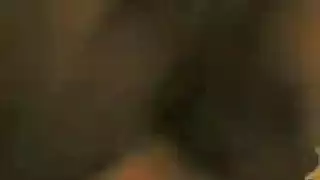ربة منزل شقية تمارس الجنس بعنف مع عامل التصليح في الحي