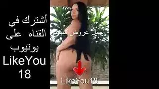مؤخرة صغيرة تمط بواسطة قضيب وحشي