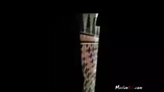 محجبة مثيرة تعمل مساج وتنهي بجلسة سرية لزبه