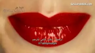 أم صديقي تبتلع كل قطرة