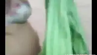 خادمة محجبة تمارس جنسًا عنيفًا مع المالك