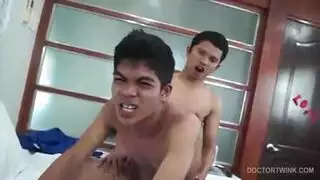 شهوة الشباب: حركة فرج وقضيب للمراهقين