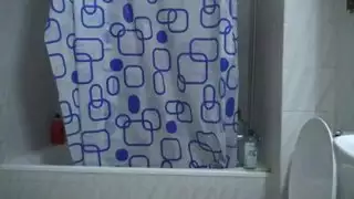 فتاة حلال، أفكار حرام عن قضيب عملاق