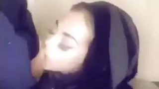 حريم محجبات مقيدات ومستعدات للجنس العنيف