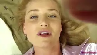 أمنية زوجة الأب القصوى: مشهد إباحي