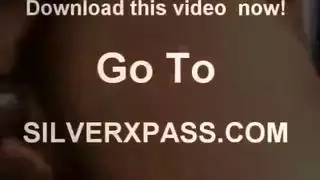 سكسي قرب مسبح