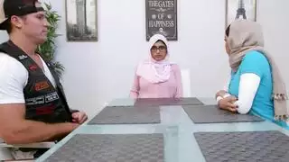 سكس ثلاثي مثير زبرين
