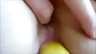 فيديو ويب إكس إكس إكس: سمراء جميلة تدلك فرجها بعمق
