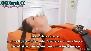 خيال طبي إباحي: ممرضة شقية تُنكح بعمق أثناء العملية