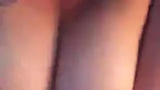 نجمات البورن في الجوارب الطويلة تأخذ عدة حمولات