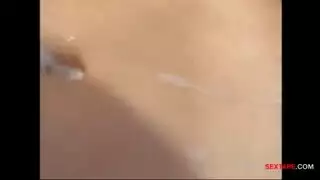 الاب يلعب مع بنته نيك