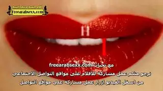 بروفيسورة مثيرة تمص قضيب الطالب العملاق لتخفيف التوتر الجنسي