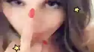 أنجلينا تتعرض لتأديب قاسي في كسها المثالي