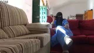 خيال جنسي صريح: الزوجة التركية تريد ذلك القضيب الأسود العملاق من صديقه